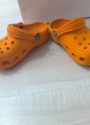 Crocs C6-7 numara terlik