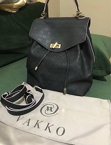 Vakko monogram çanta