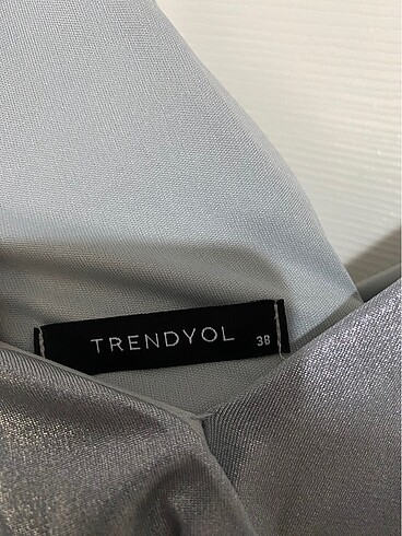 İnce Askılı Elbise - Görsel 4