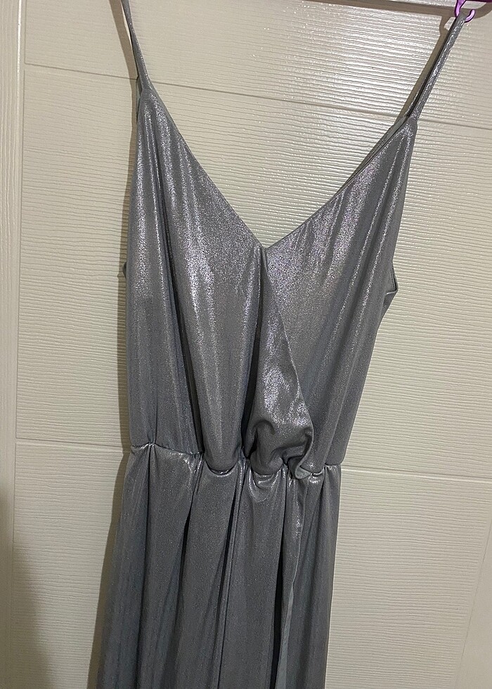 İnce Askılı Elbise - Görsel 5