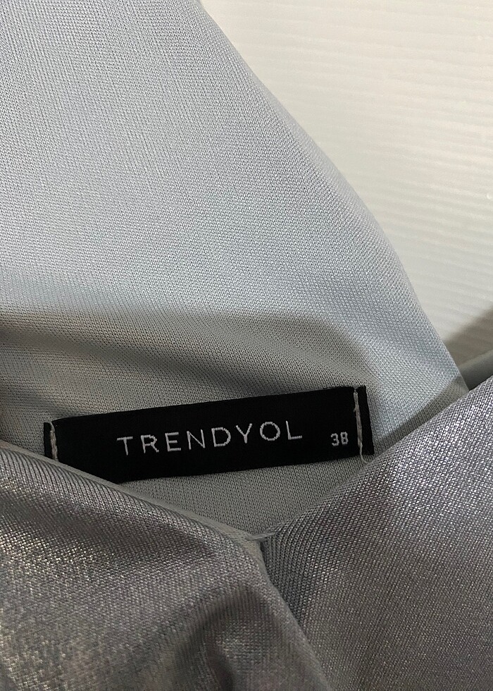 İnce Askılı Elbise - Görsel 4