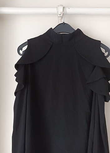 Omuzu açık bluz - Görsel 2