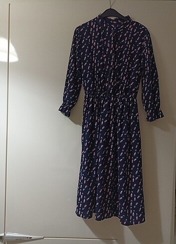 Beli lastikli elbise - Görsel 3