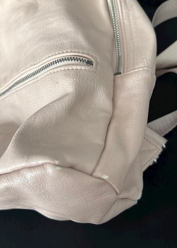  Beden Açık Pembe Fermuarlı Kadın Sırt Çantası H&M