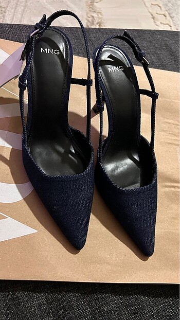 Mango Mango denim topuklu ayakkabı