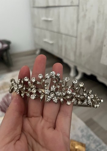 Vintage Parlak Taşlı Beyaz Gelin Tacı