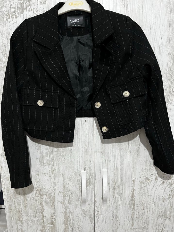 Düğmeli Siyah Kadın Mini Blazer - Görsel 2