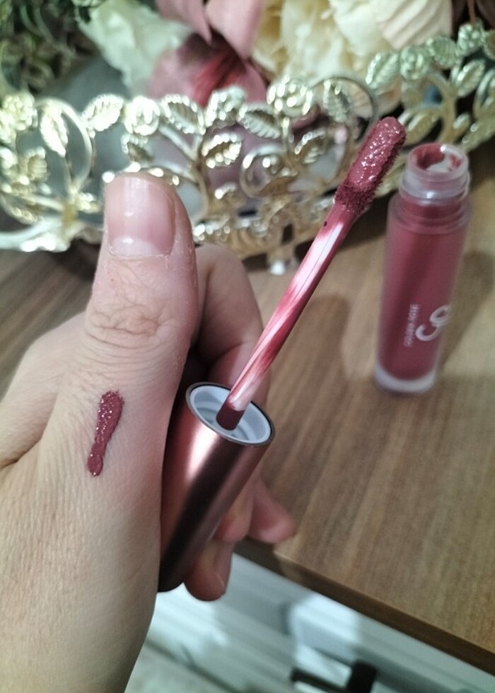 Likit ruj - Görsel 2