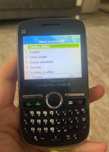 Klavyeli cep telefonu - Görsel 2