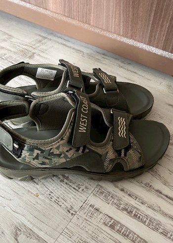 LC Waikiki Gri Kamuflajlı Erkek Çocuk Sandalet