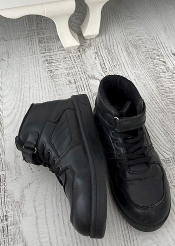 Erkek Çocuk Siyah Kemerli Kauçuk Bot - Görsel 15