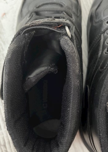 Erkek Çocuk Siyah Kemerli Kauçuk Bot - Görsel 9