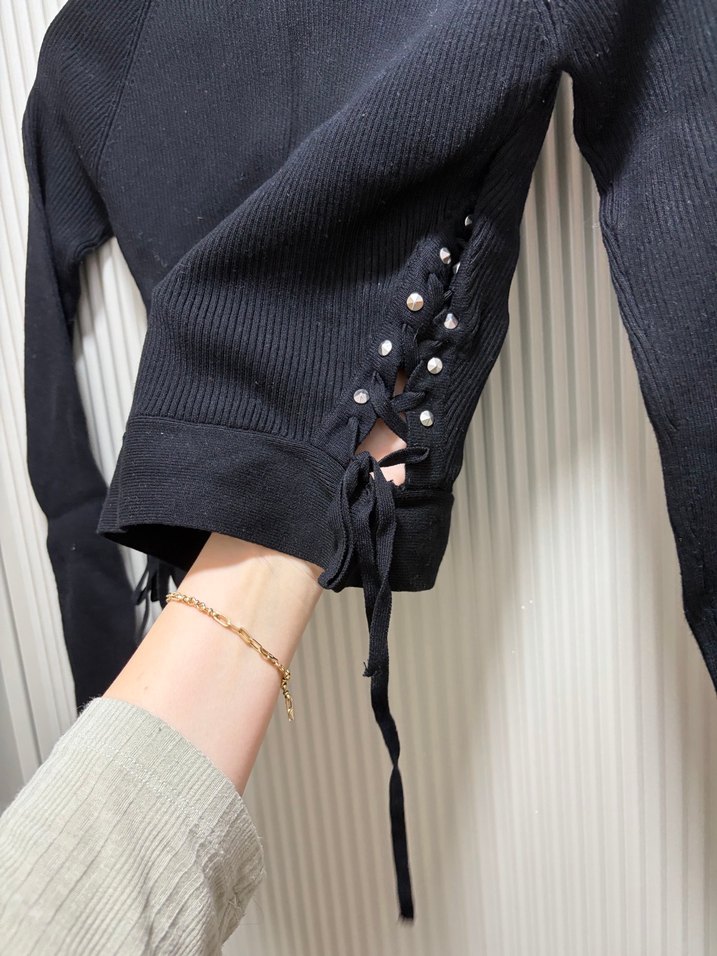 Zara siyah dekolteli crop - Görsel 2