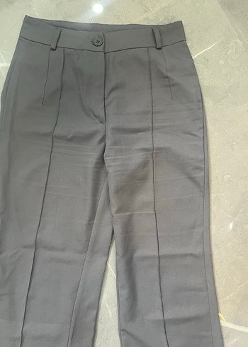 Gri Pilili Kadın Kumaş Pantolon - Görsel 3