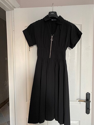 Trenyolmilla siyah elbise