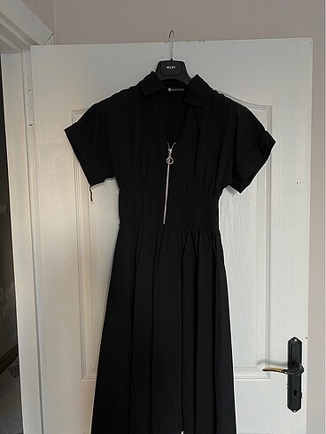 Zara Trenyolmilla siyah elbise