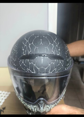 Ruroc Atlas 4.0 Jormungandr Metal Motosiklet kaskı
FİYAT 65.000 - Görsel 8