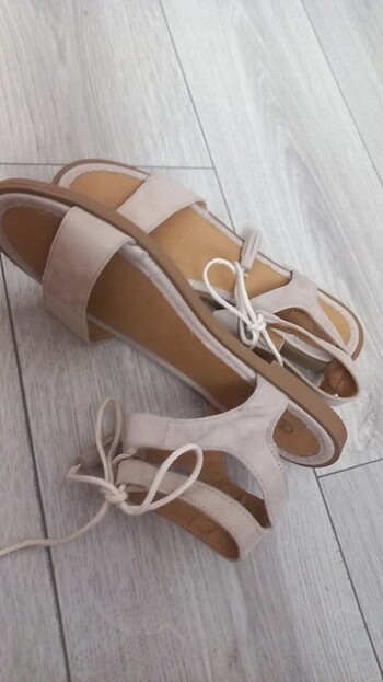 40 Beden Bambi 40 numara sandalet