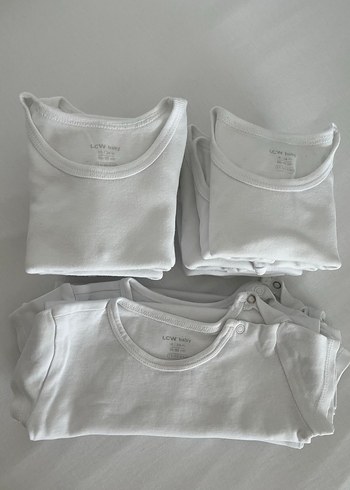 Beyaz Kısa Kollu Bebek Body 8 adet - Görsel 3