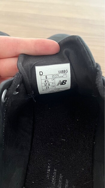 37,5 Beden siyah Renk New balance