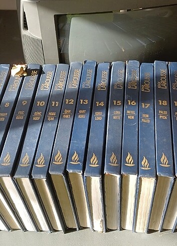 Beden BÜYÜK LAROUSSE ANSİKLOPEDİ SETİ