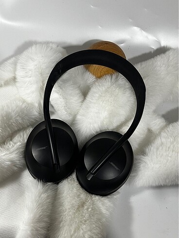 BOSE Noice Cancelling 700 kulaklık