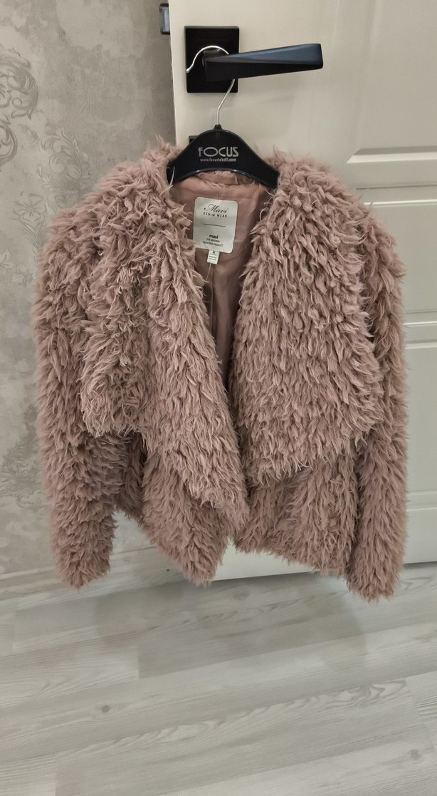 Pembe peluş mont - Görsel 3