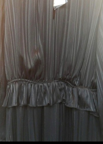 Siyah Piliseli Uzun Kollu Siyah Uzun Elbise - Görsel 6