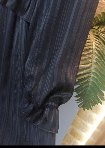 Siyah Piliseli Uzun Kollu Siyah Uzun Elbise - Görsel 3