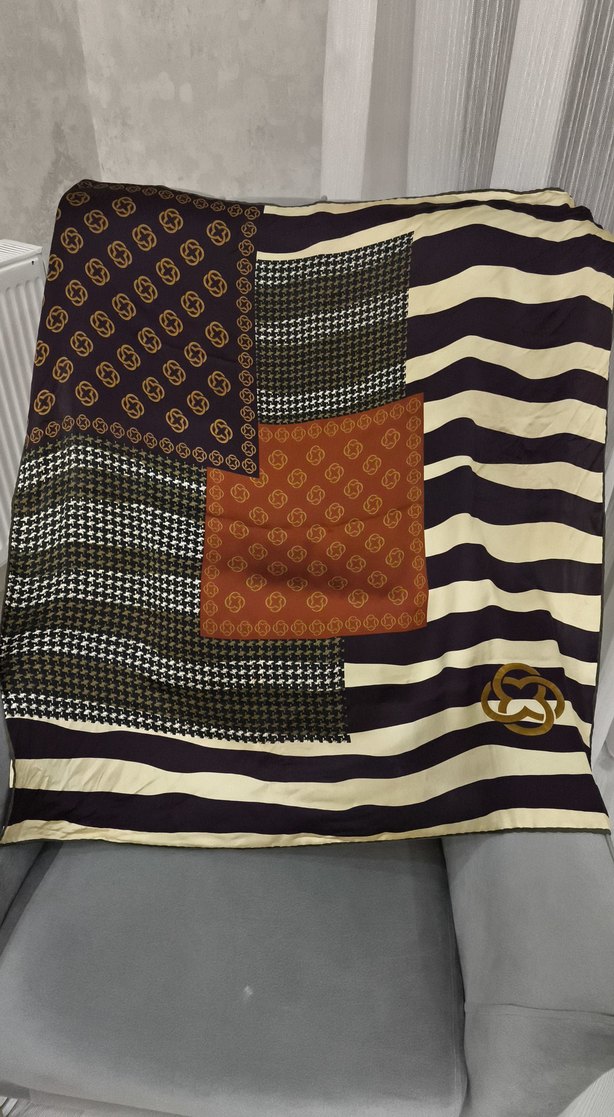 Koza desenli Bohem Kadın ipek eşarp - Görsel 3