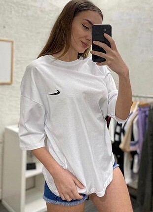 OVERSİZE UNİSEX SALAŞ NİKE TİŞÖRT