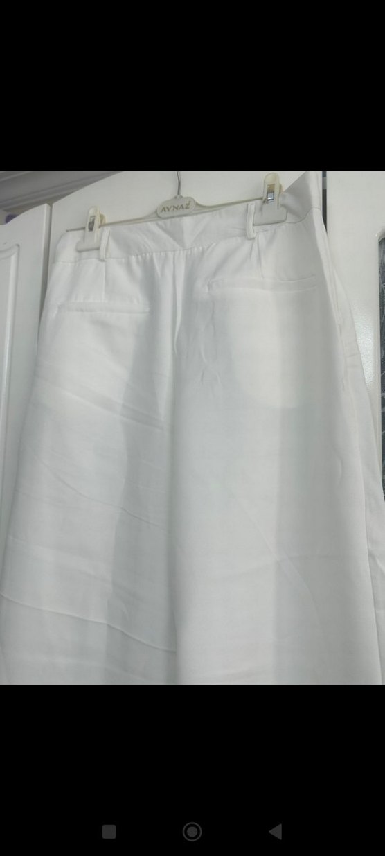 Beyaz Kadın Keten Pilili Pantolon - Görsel 4