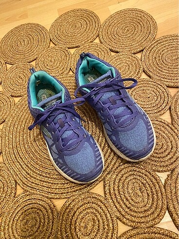 Skechers marka spor ayakkabı