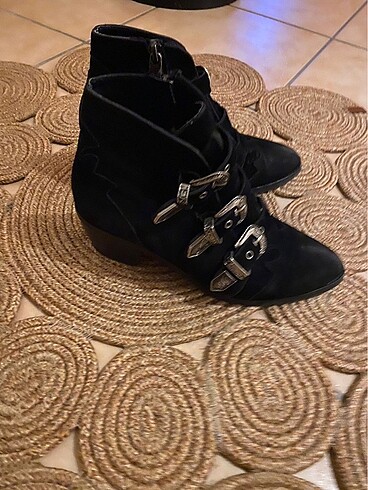 Stradivarius Süet bootie