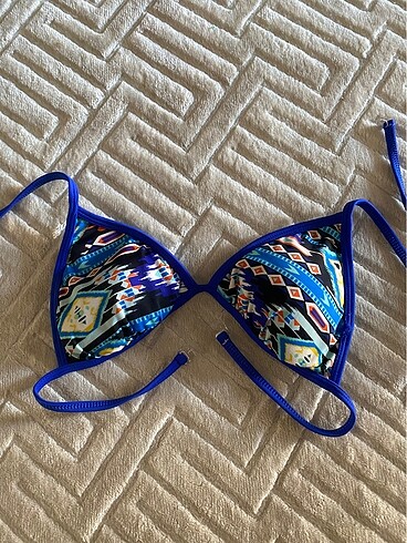 Penti Bikini Üstü