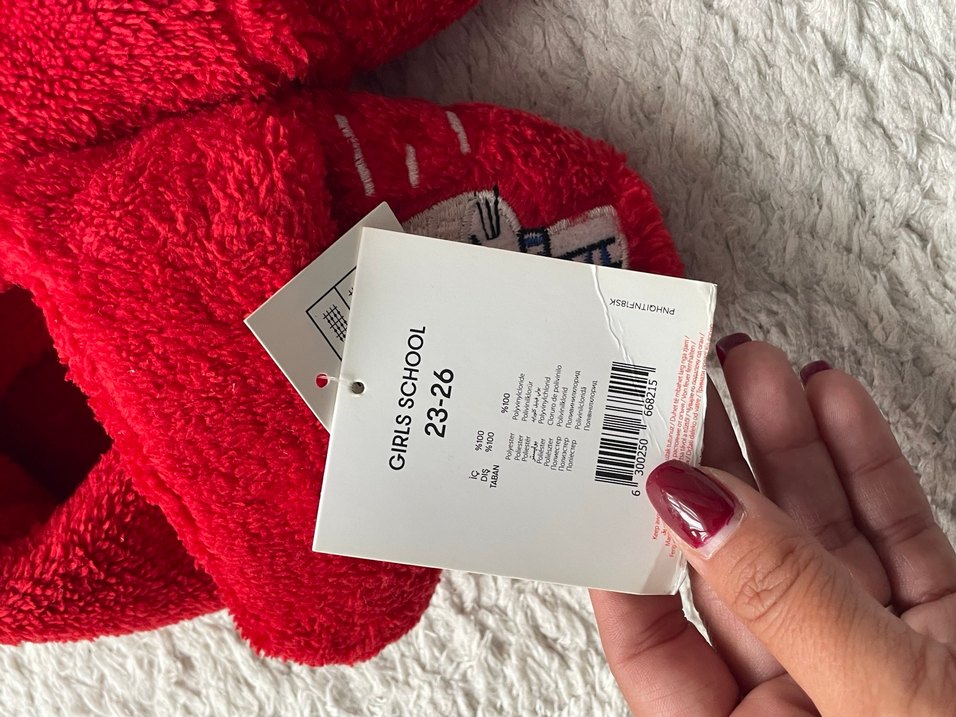 Nakışlı Kırmızı Sıcak Terlik - Görsel 2