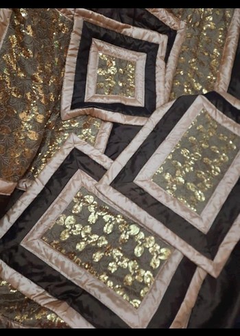 Kahverengi Nakışlı Yatak Örtüsü Seti - Görsel 2