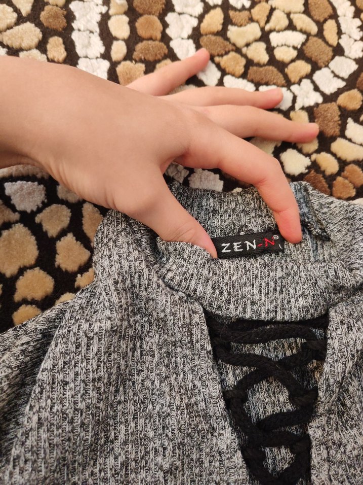 Gri V Yaka Örgü Kadın Kazak - Görsel 5