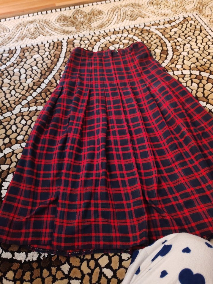 Kadın Kırmızı Ekose Pileli Uzun Etek - Görsel 3