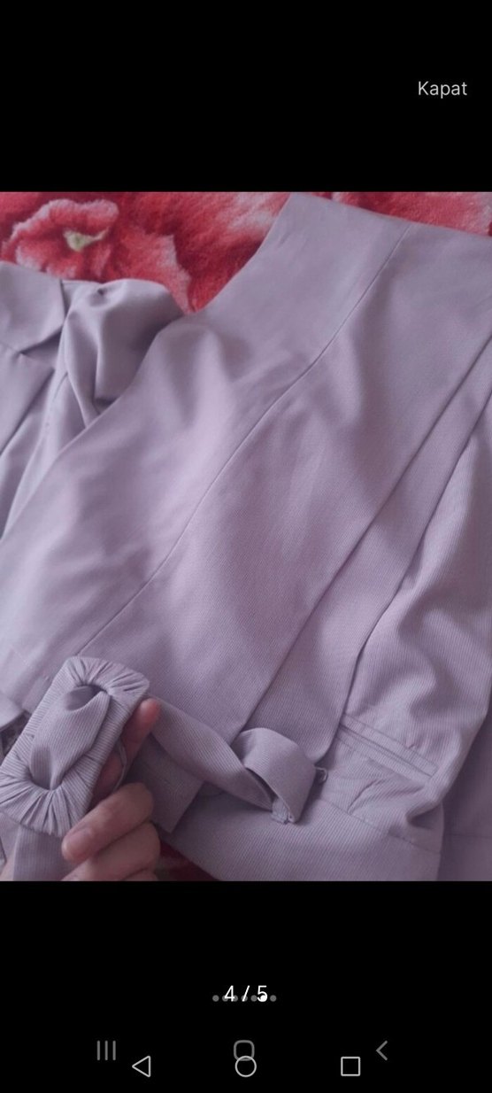 Bej Kemerli Kısa Kollu Kadın Takım Elbise - Görsel 3