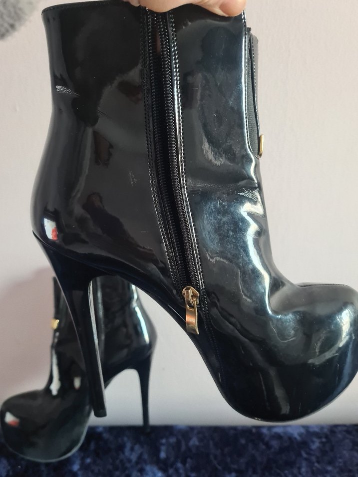 Siyah Rugan Parlak  Topuklu Goth Bot - Görsel 5