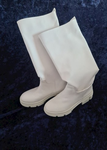 Beyaz Kadın Dizüstü Bot, Kalın Topuklu - Görsel 2