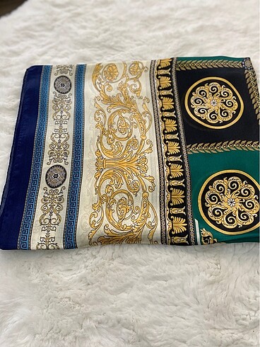 Diğer Versace
