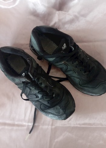 New Balance Siyah New Balance Spor Ayakkabi
