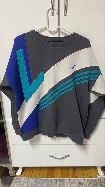 Adidas sweat