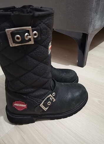 Çocuk bot