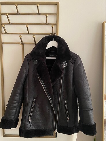 Stradivarius Biker Kürklü Mont