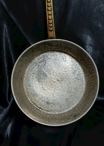 ESKİ BAKIR KULPLU TAVA - Görsel 2