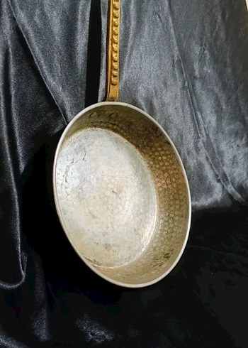 ESKİ BAKIR KULPLU TAVA - Görsel 11