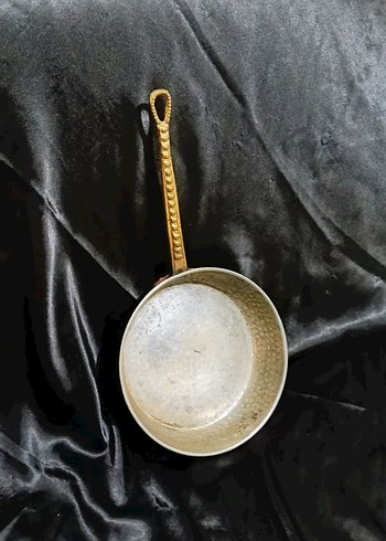 ESKİ BAKIR KULPLU TAVA - Görsel 12